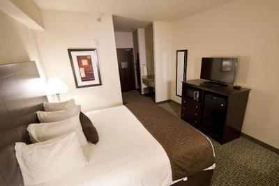 Cobblestone Inn & Suites – Manchester
