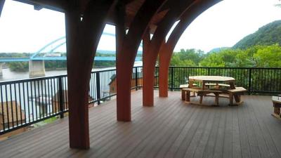 Cobblestone Inn & Suites - Marquette/Prairie du Ch