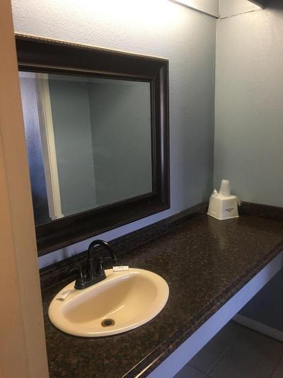 Cumberland Inn - Near Downtown