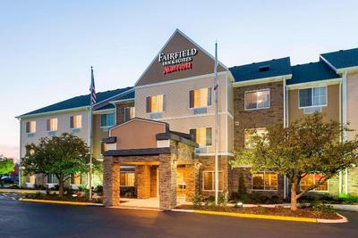 Fairfield Inn & Suites by Marriott Chicago Napervi