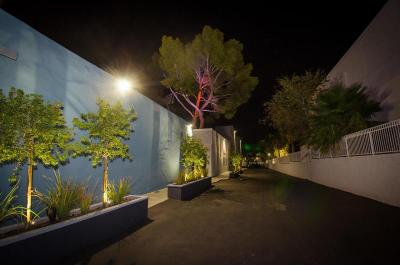 Thunderbird Hotel