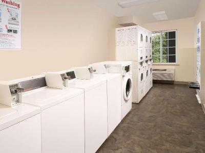 Woodspring Suites Charlotte Gastonia