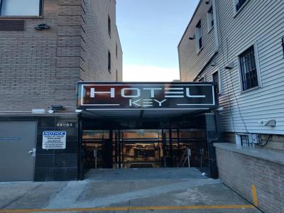 Hotel Key Laguardia Airport