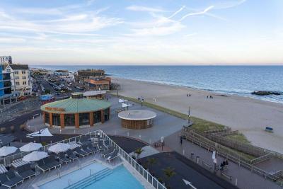 Wave Resort