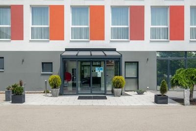 Amaro Budget Plus Hotel