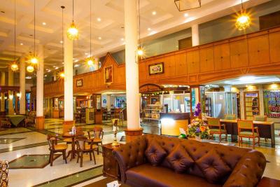 Elegant Hotel