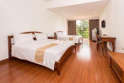 Baan Suan Khunta Golf Resort