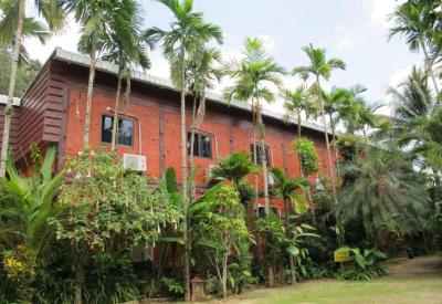Huay Nam Rin Resort