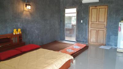 Baan Saun Homestay By Lamyai Khunmae