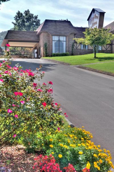 Highland Manor Inn