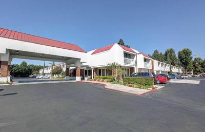Motel 6 Santa Ana, CA - Irvine - Orange County Air