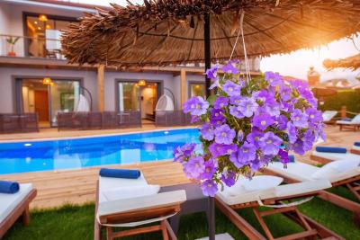Arwen Hotel