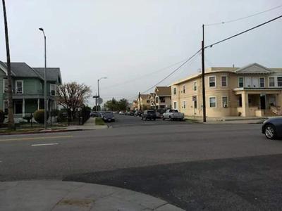 Pads On Pasadena Ave