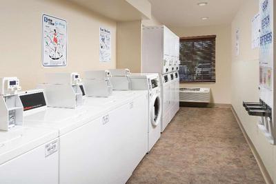 Woodspring Suites Indianapolis Greenwood