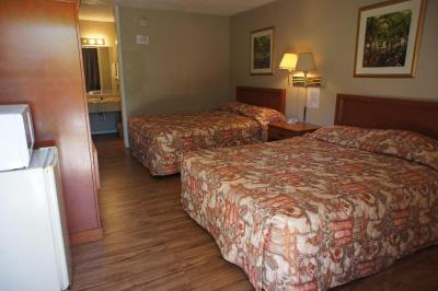 Executive Inn & Suites