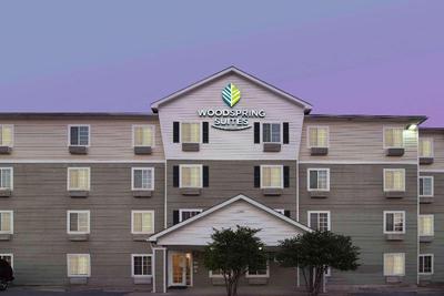 WoodSpring Suites Austin North I-35