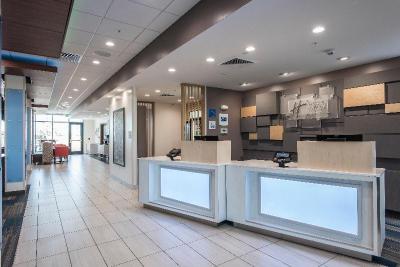 Holiday Inn Express & Sts Phoenix N - Happy Valley