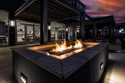 Courtyard By Marriott Pensacola West