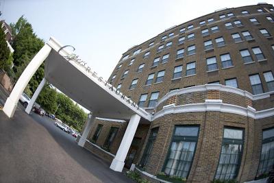Landmark Inn