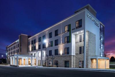 Courtyard By Marriott Kansas City Olathe