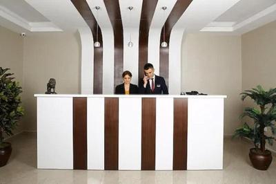 Golden Lounge Hotel