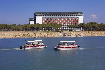 Trendy Lara Hotel