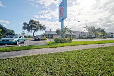 Motel 6 Miami, FL