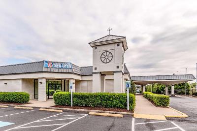 Motel 6 Dumfries, VA