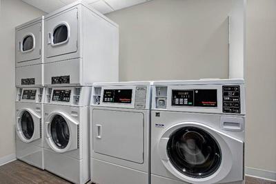 Towneplace Suites By Marriott Potomac Mills Woodbr
