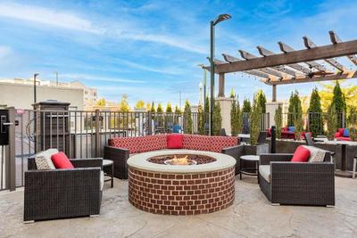 Residence Inn By Marriott Franklin Berry Farms