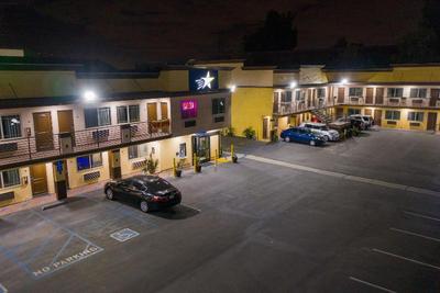 Starlight Inn South El Monte