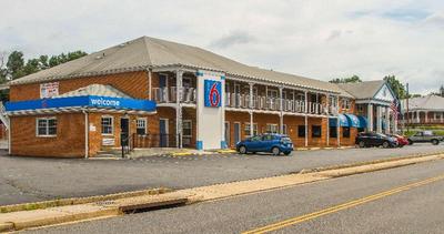 Motel 6 Falls Church, VA - Arlington Boulevard