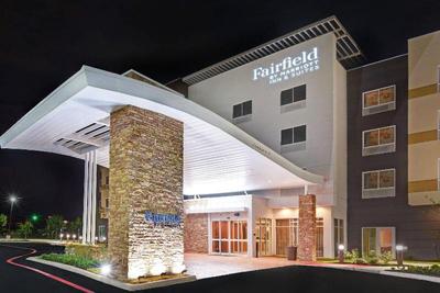 Fairfield Inn & Suites By Marriott Houston Nasa/We