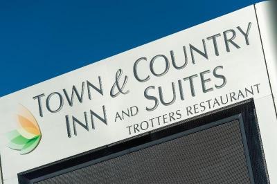 Town & Country Inn and Suites