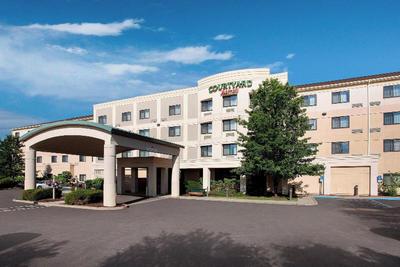 Courtyard By Marriott Middletown Goshen