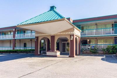 Motel 6 Groton, CT