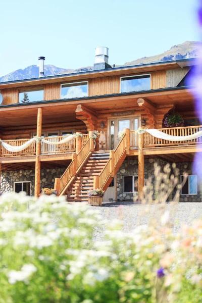 Majestic Valley Wilderness Lodge