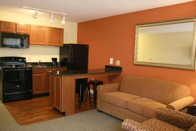 Affordable Suites Mooresville Lakenorman