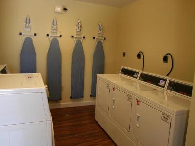 Affordable Suites Mooresville Lakenorman