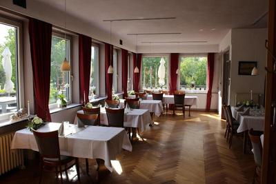 Hotel Zur Treene