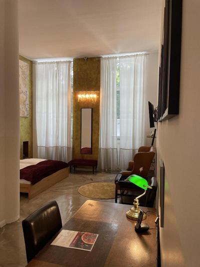 Hotel Amical