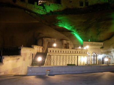 Nature Park Cave Hotel