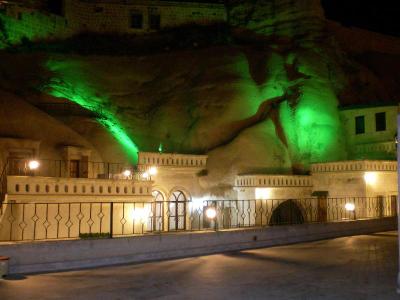 Nature Park Cave Hotel