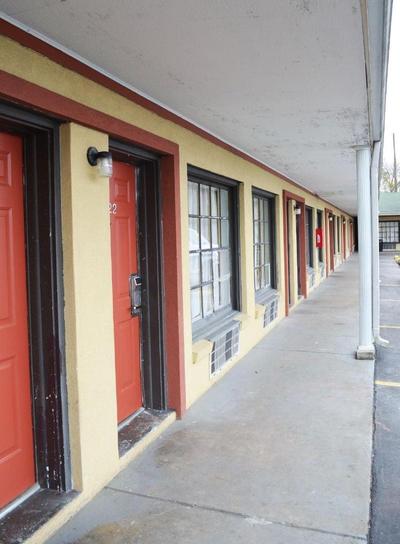 Budget Inn