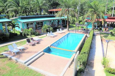 Tum Mai Kaew Resort