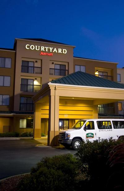 Courtyard By Marriott Nashville At Opryland