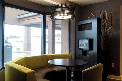 Courtyard By Marriott Nashville At Opryland