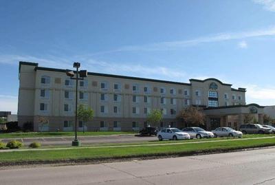 La Quinta Inn & Suites by Wyndham Omaha Airport Do