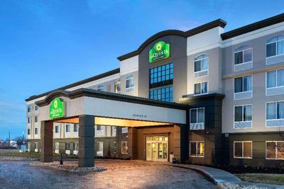 La Quinta Inn & Suites by Wyndham Omaha Airport Do