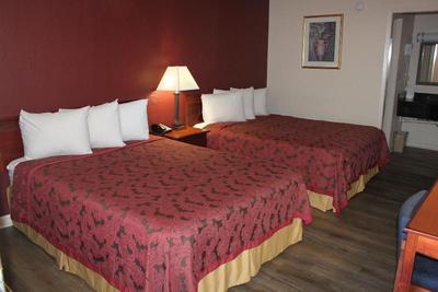 Travel Inn Of Buford